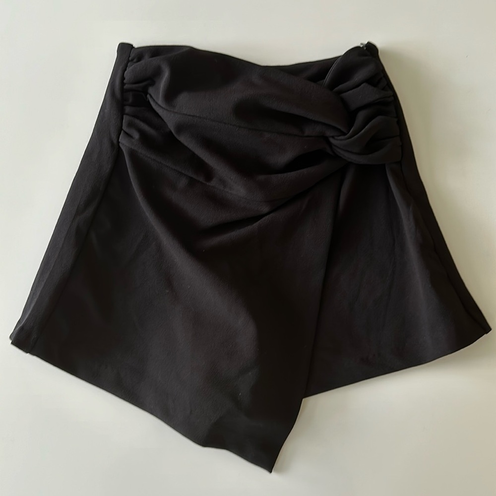 Assymetric skort